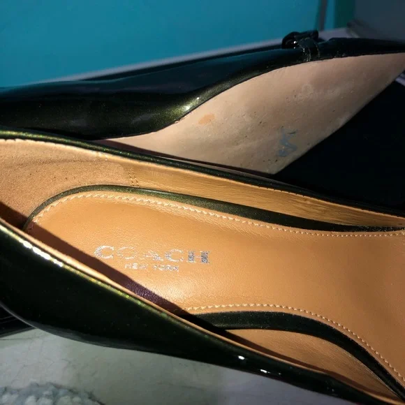 Coach Bowery heel Olive Green with Black Toe Cap - Picture 7 of 7